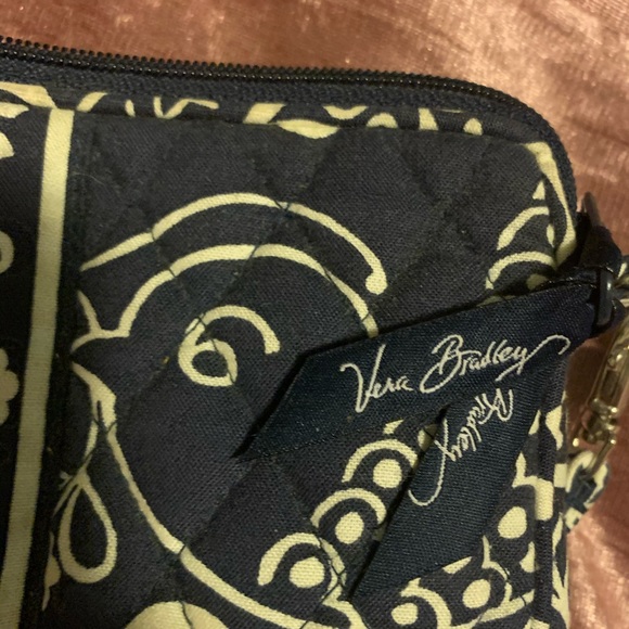 Vera Bradly Wristlet - Picture 4 of 4